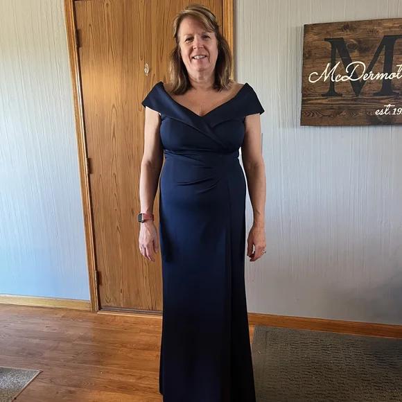 Xscape Navy Blue Dress - Picture 4 of 5